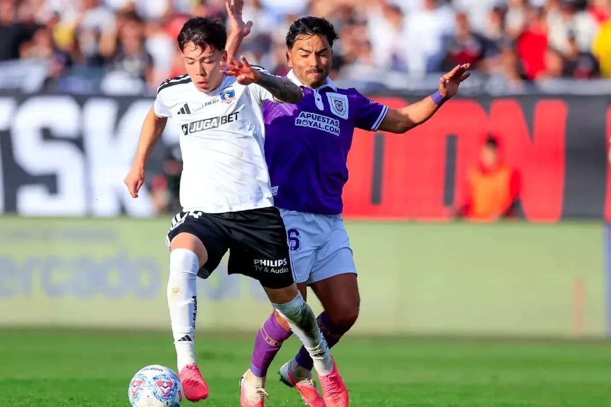 Deux joueurs en action lors du match