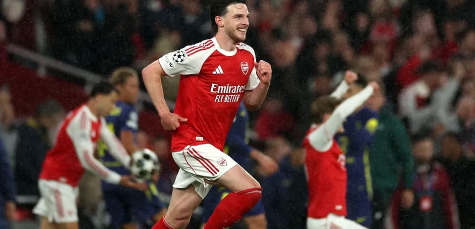 Joueur d'Arsenal célébrant un but lors d'un match
