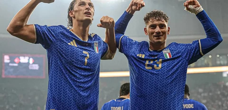 Joueurs italiens célébrant après un match