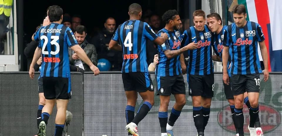 Joueurs d'Atalanta célébrant un but