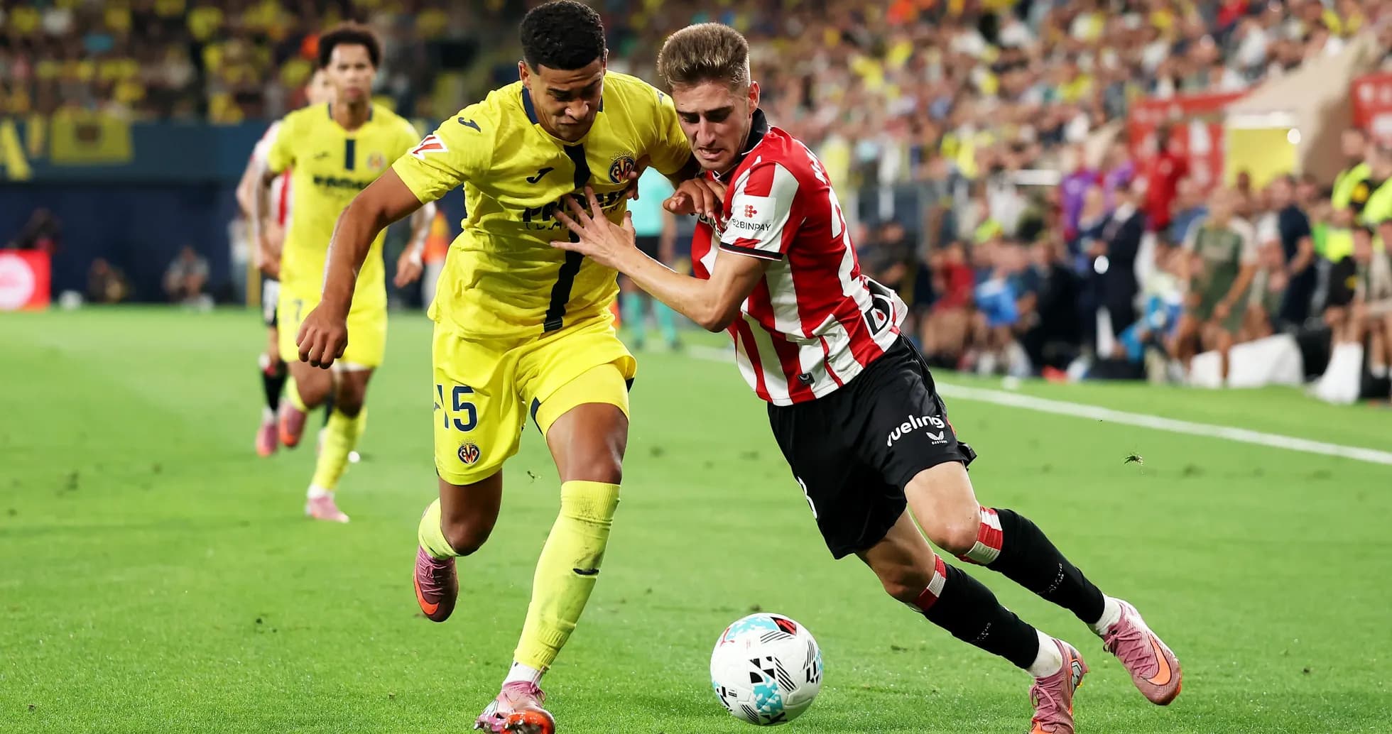 Deux joueurs en compétition lors du match