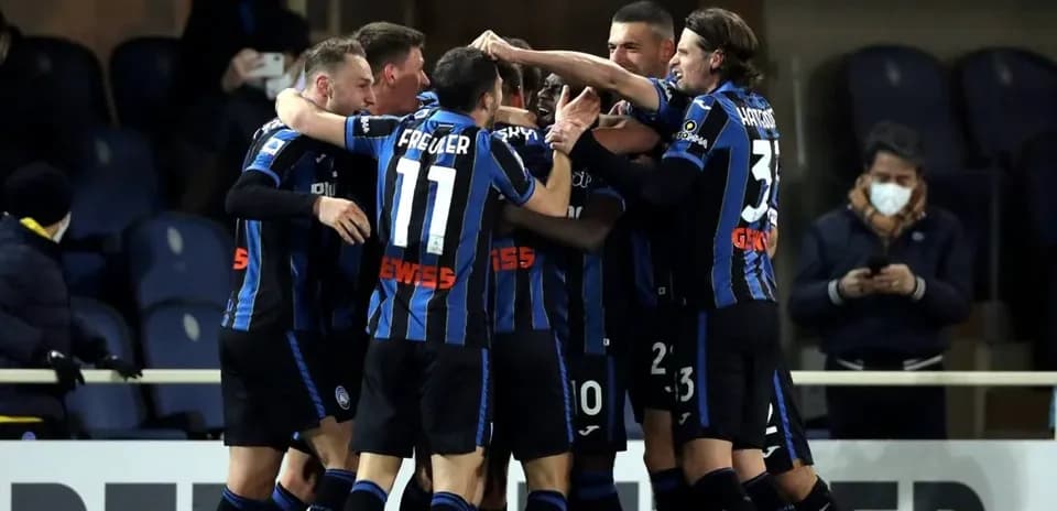 Joueurs d'Atalanta célébrant un but
