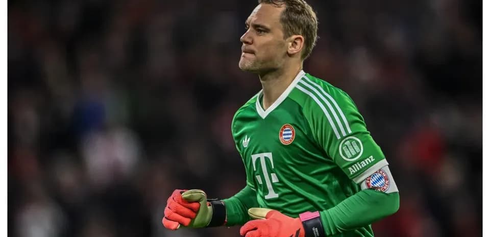 Gardien de but de Bayern Munich en action sur le terrain