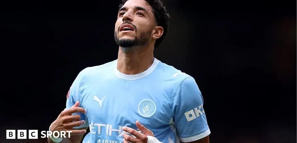 Joueur de Manchester City célébrant un but