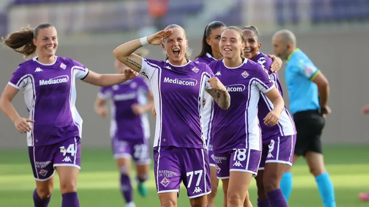Joueuses de la Fiorentina célébrant un but