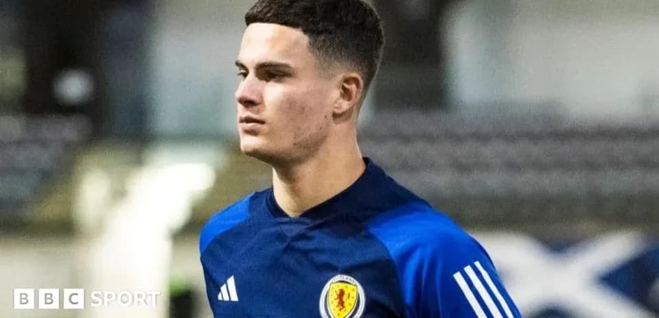 Joueur en tenue d'entraînement de l'équipe écossaise