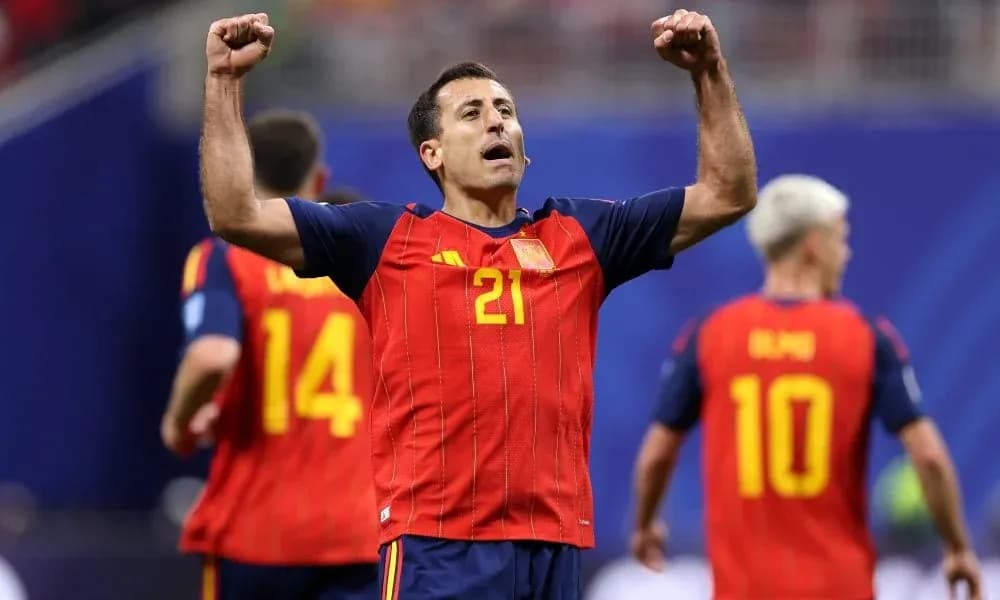 Joueur espagnol célébrant un but lors du match