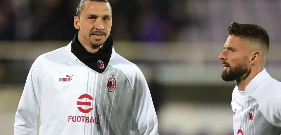 Zlatan Ibrahimović et Olivier Giroud en tenue d'échauffement