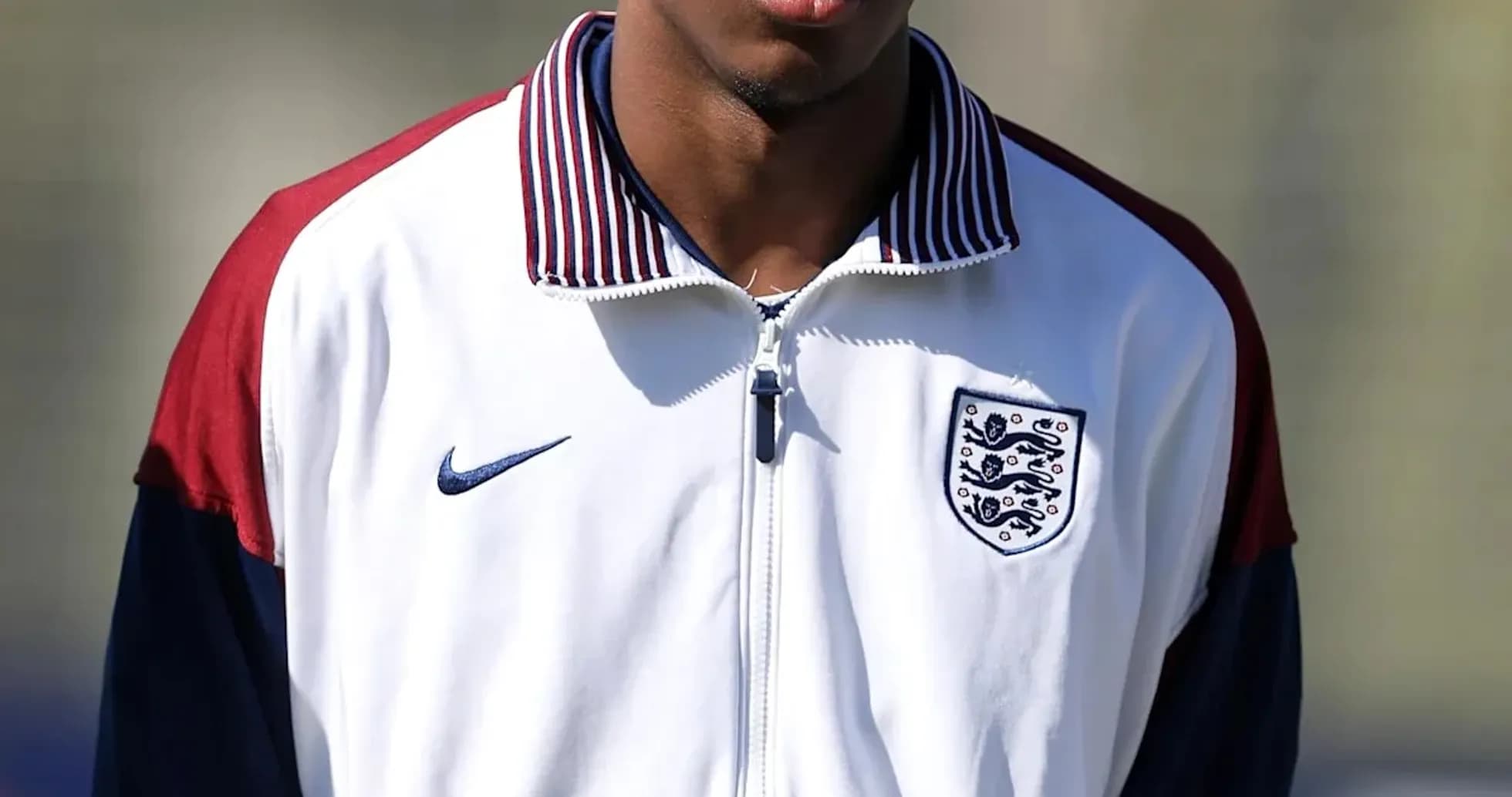 Joueur en tenue d'entraînement de l'équipe d'Angleterre