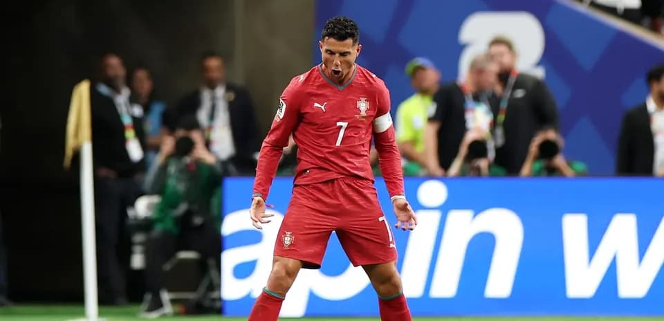 Cristiano Ronaldo célébrant un but avec le Portugal