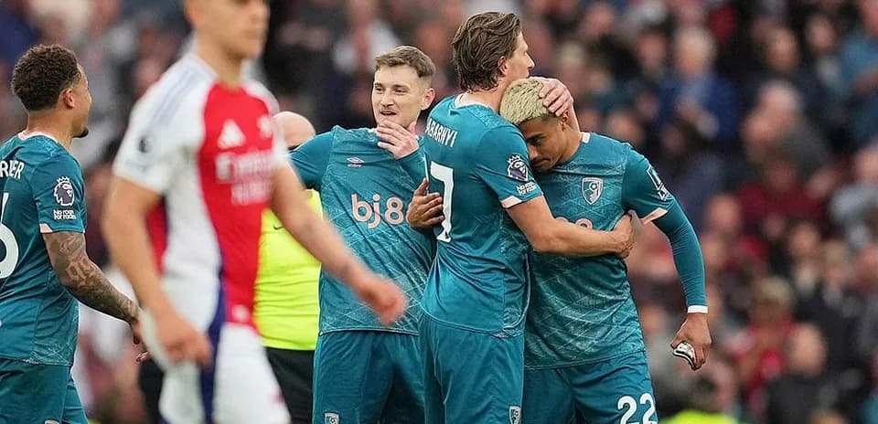 Joueurs de Bournemouth célébrant un but