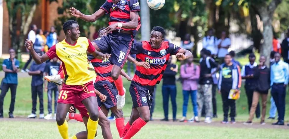 Joueurs de Kariobangi Sharks en action