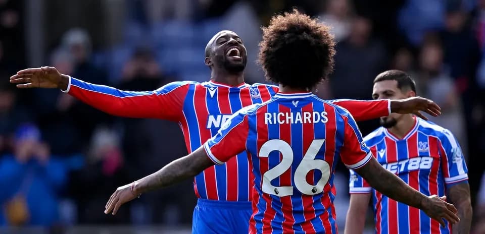 Joueurs de Crystal Palace célébrant un but