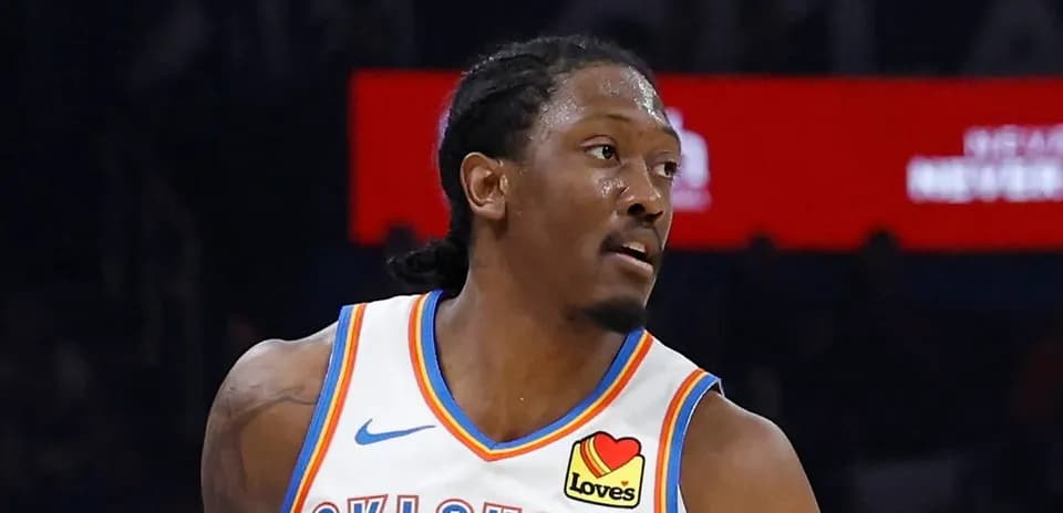Joueur d'Oklahoma City Thunder en action sur le terrain