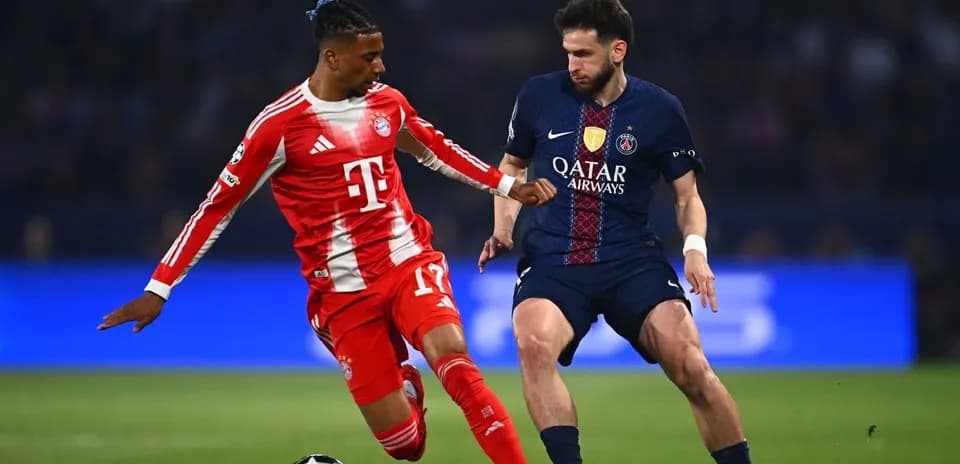 Deux joueurs en action lors du match