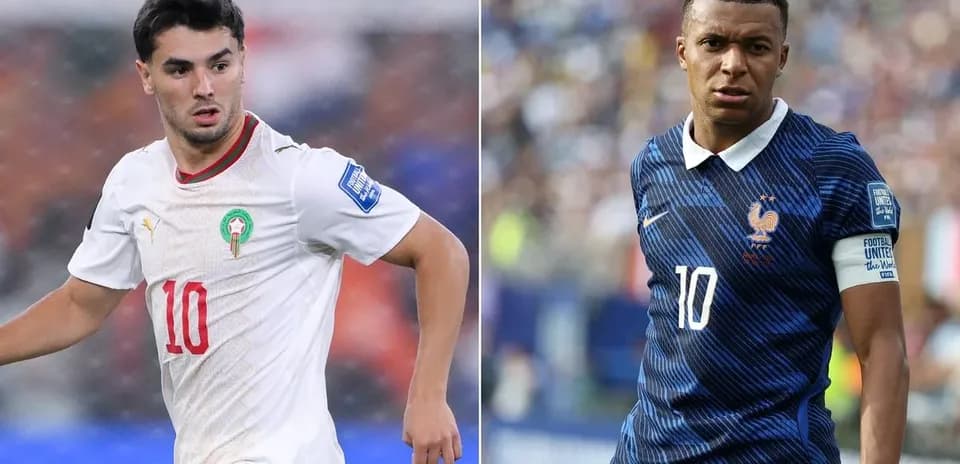 Joueurs de France et Maroc pendant le match