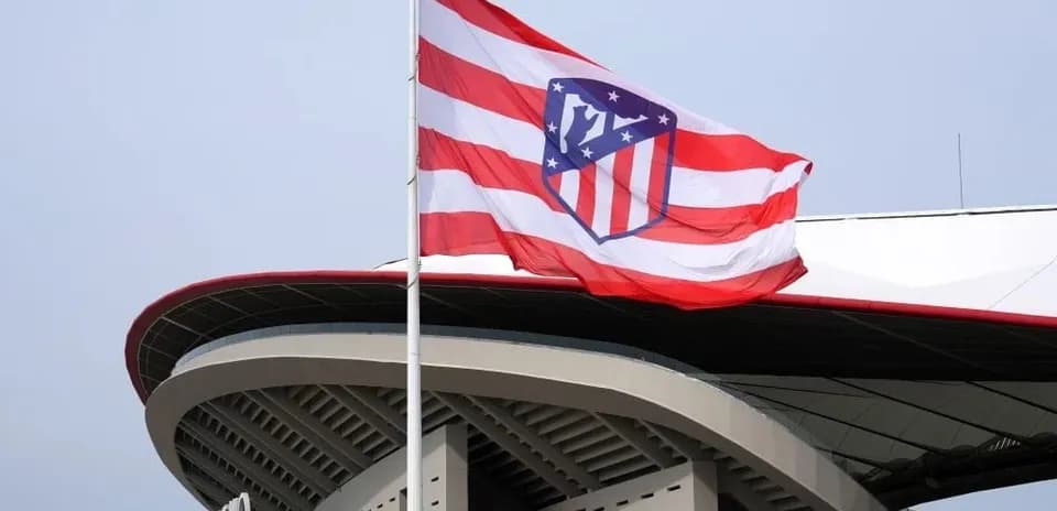 Drapeau de l'Atlético de Madrid au stade