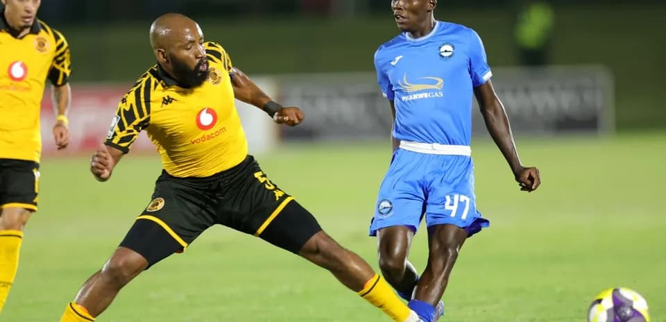 Joueurs en action lors d'un match de football