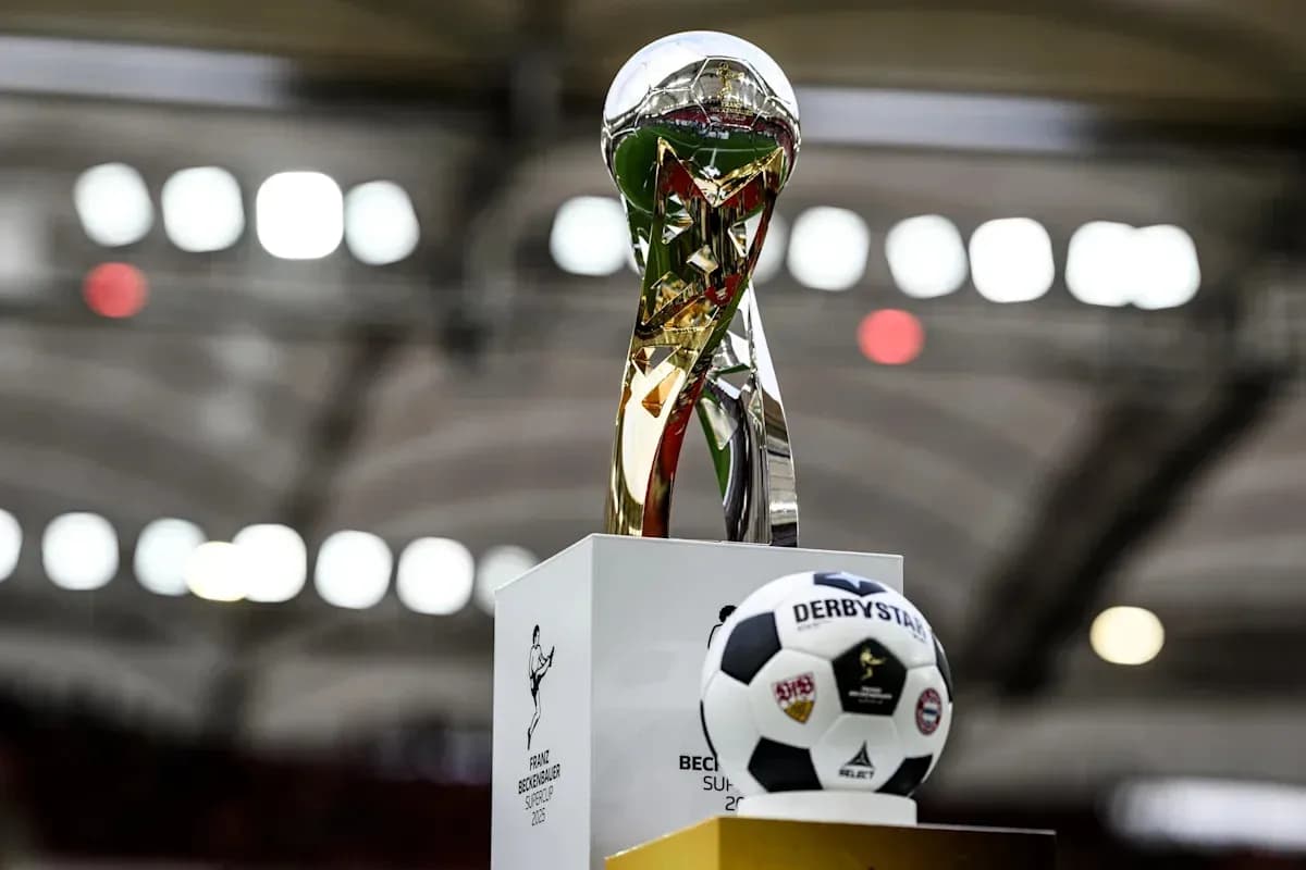 Trophée du Supercoupe Franz Beckenbauer 2025