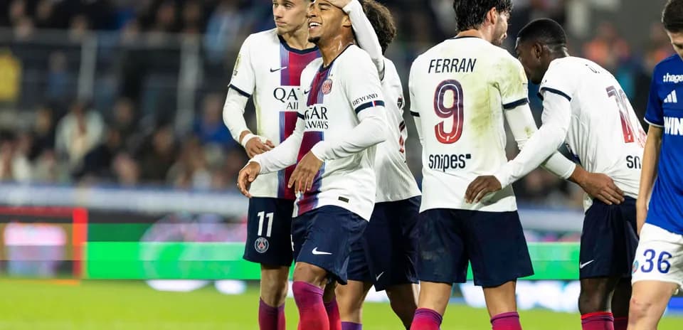 Joueurs du PSG célébrant un but lors du match