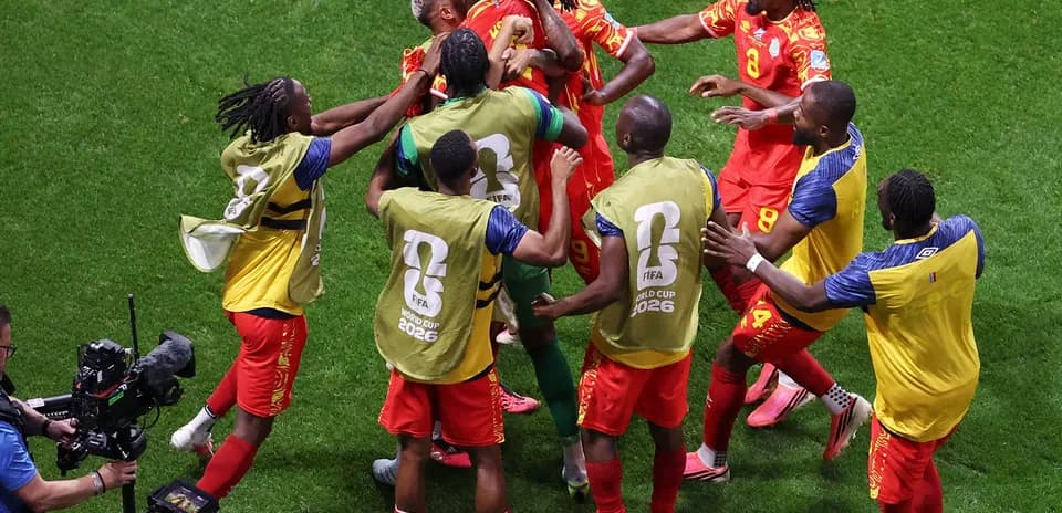Joueurs de la RDC célébrant un but