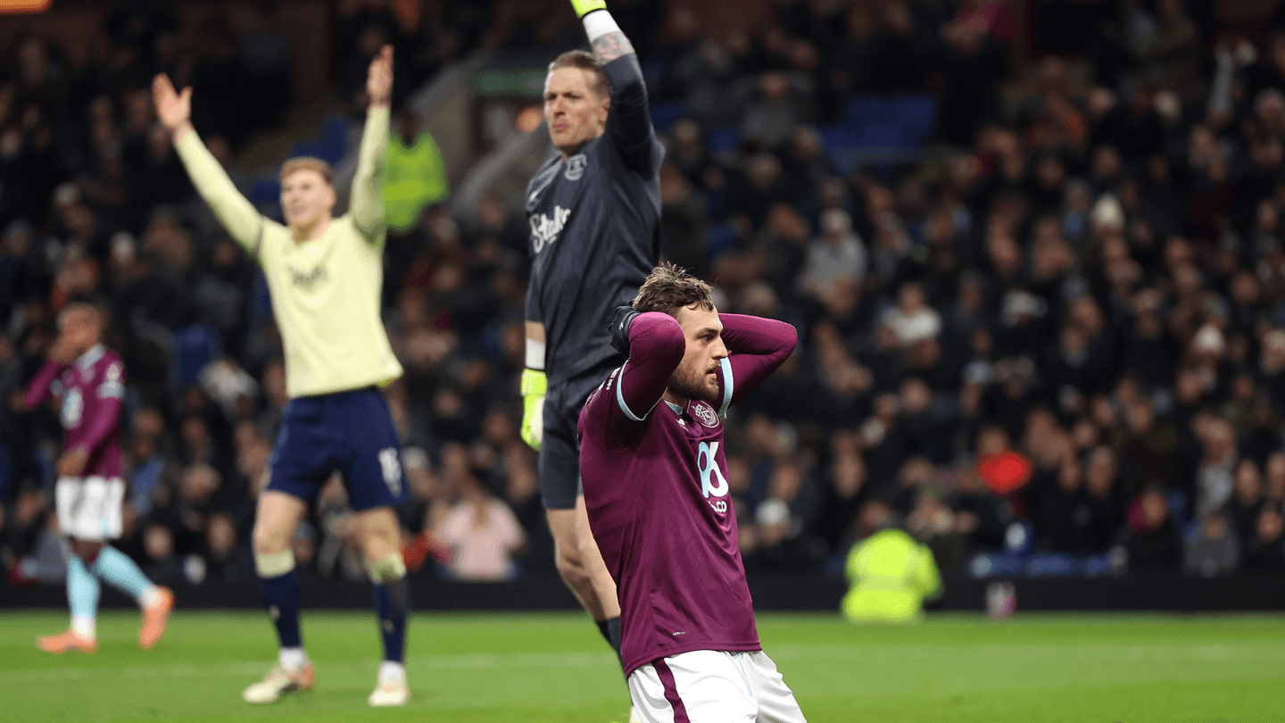 Burnley vs Everton: Match nul en Premier League à Turf Moor.png