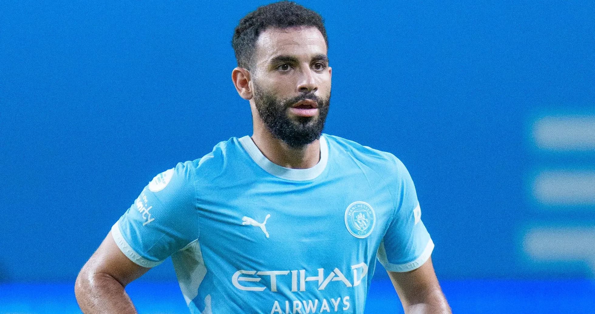 Joueur de Manchester City en tenue d'entraînement