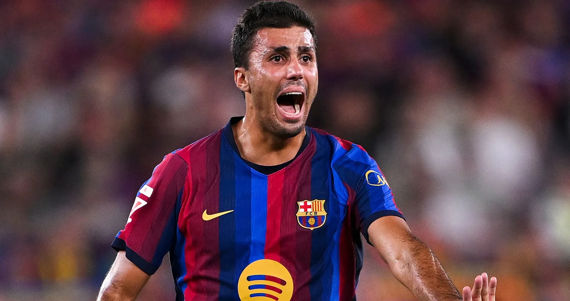 Joueur de Barcelone réagissant lors d'un match