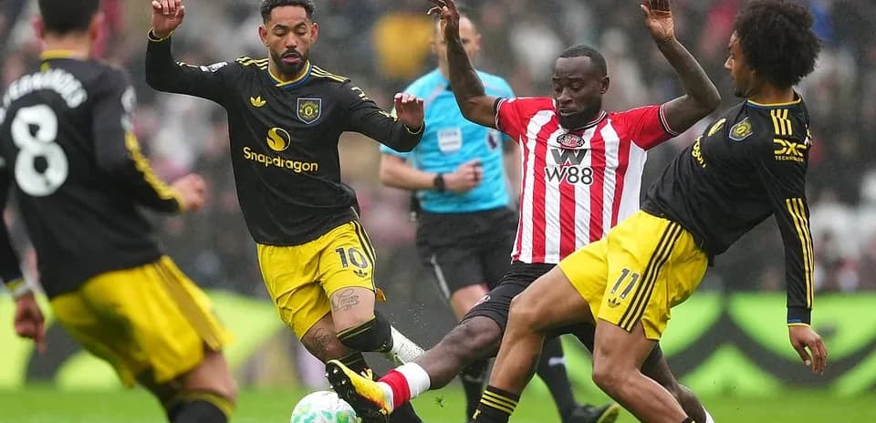 Deux joueurs en compétition lors du match