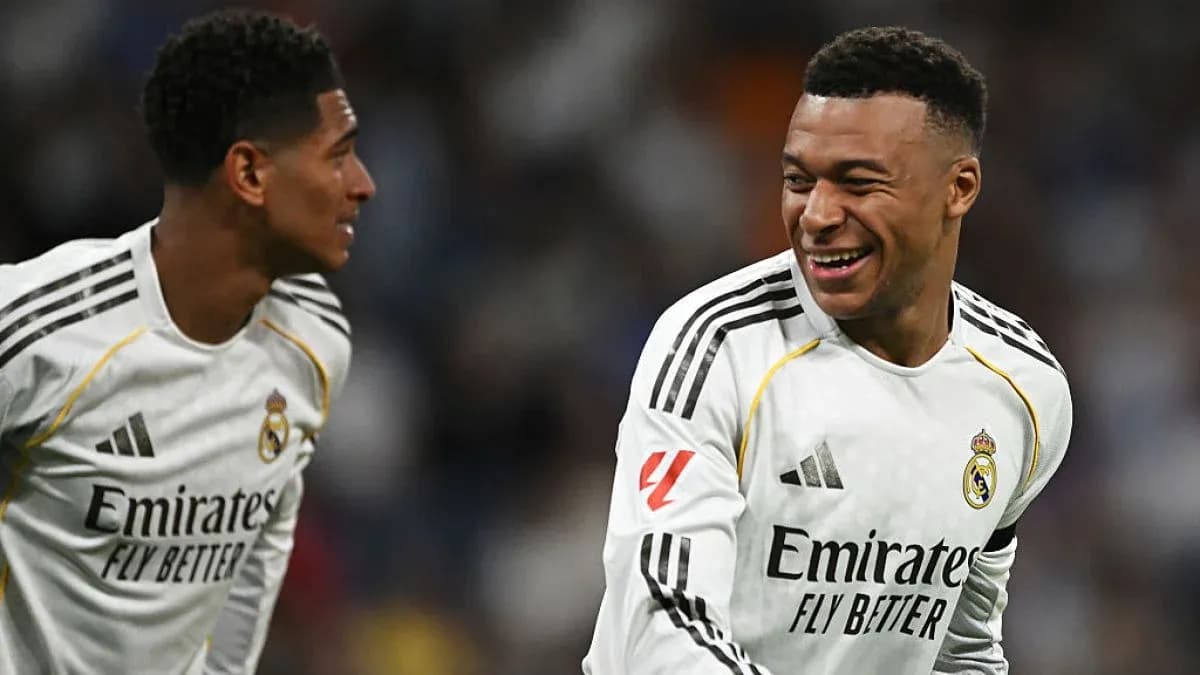 Joueurs du Real Madrid célébrant un moment ensemble