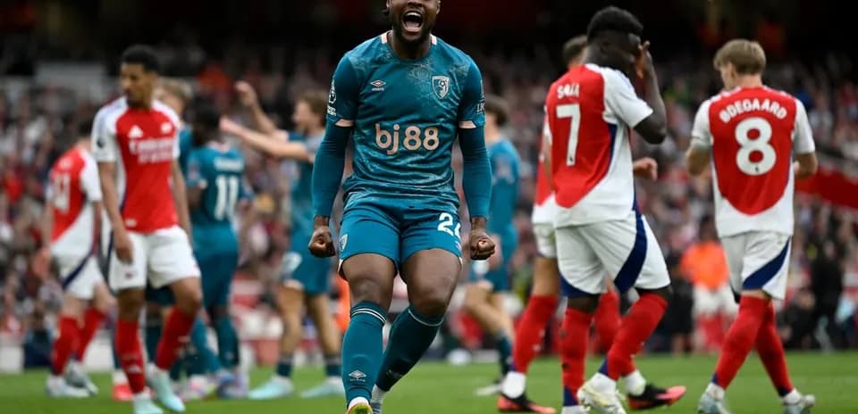 Joueur de Bournemouth célébrant un but