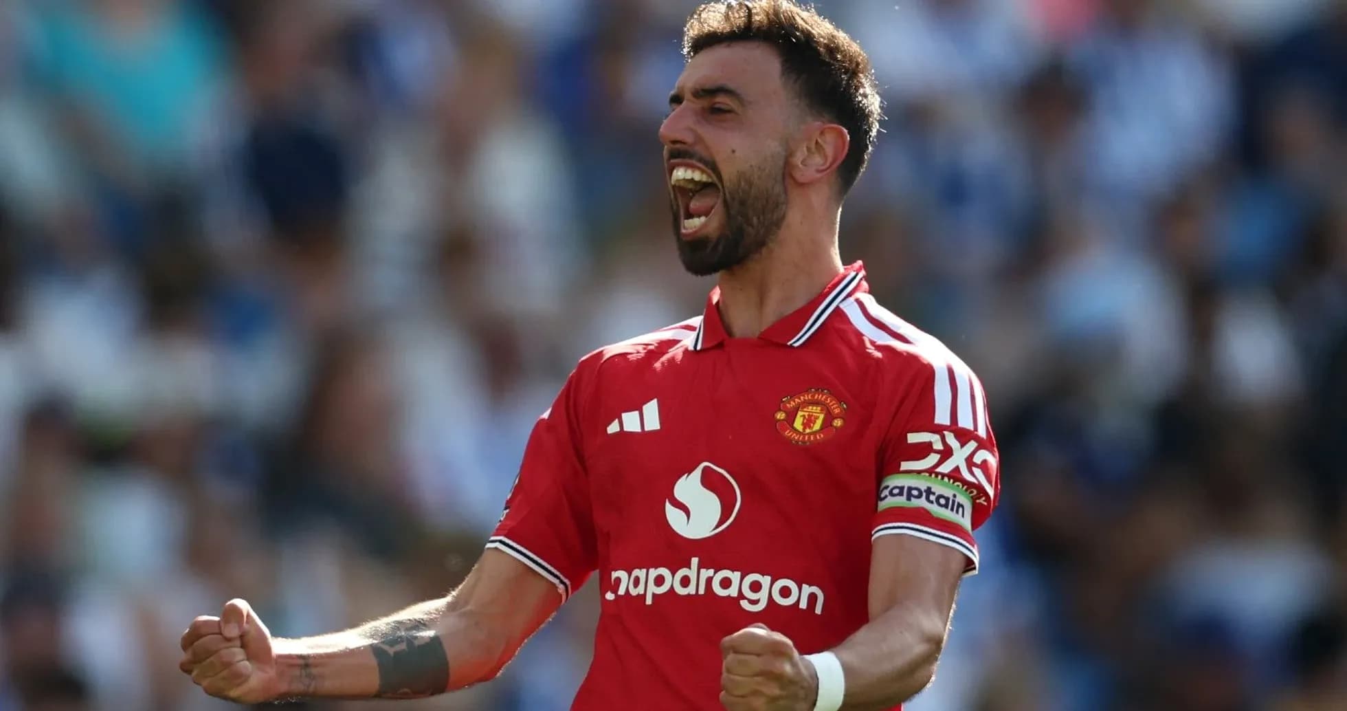 Joueur de Manchester United célébrant un but
