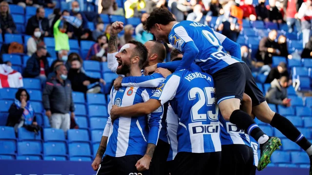 Joueurs de l'Espanyol célébrant un but