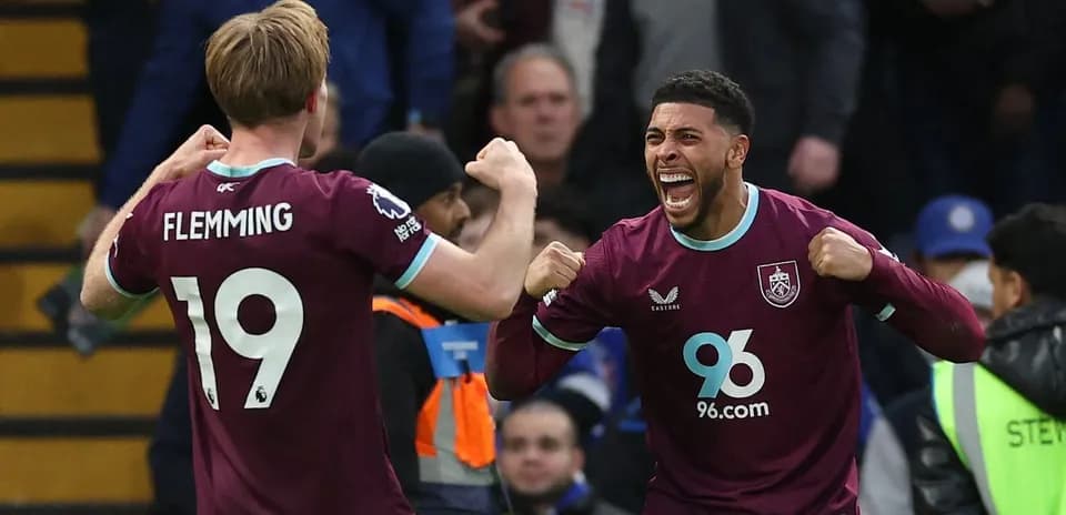 Joueurs de Burnley célébrant un but