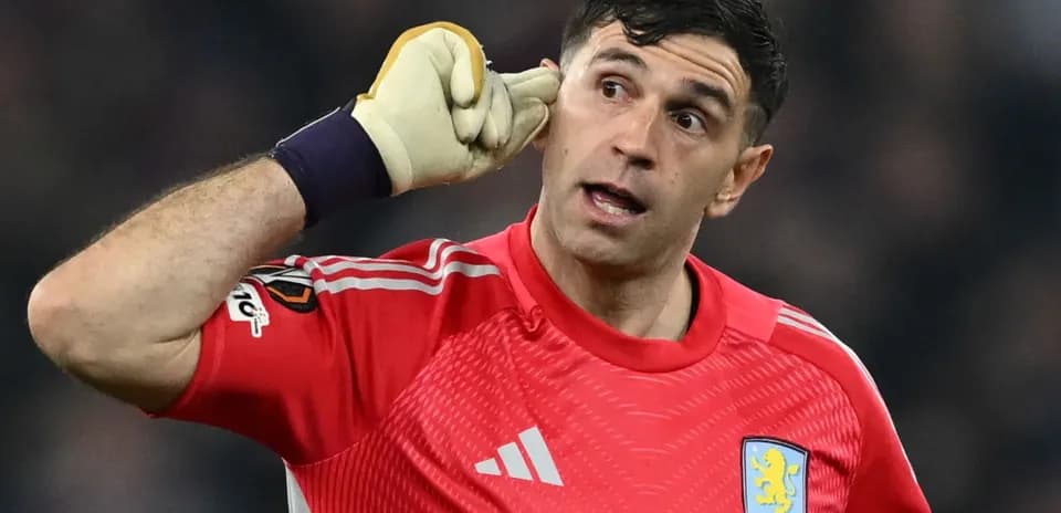 Aston Villa et le dilemme d'Emiliano Martinez : Prolonger ou tourner la page ?