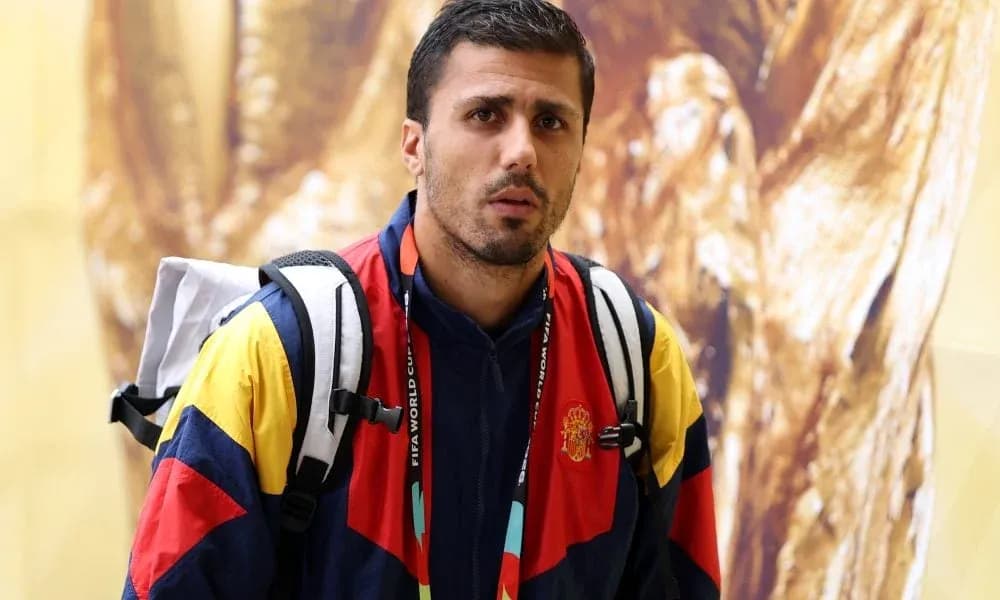 Joueur en tenue d'équipe avec sac à dos