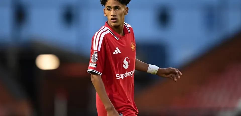 Joueur de Manchester United en action sur le terrain