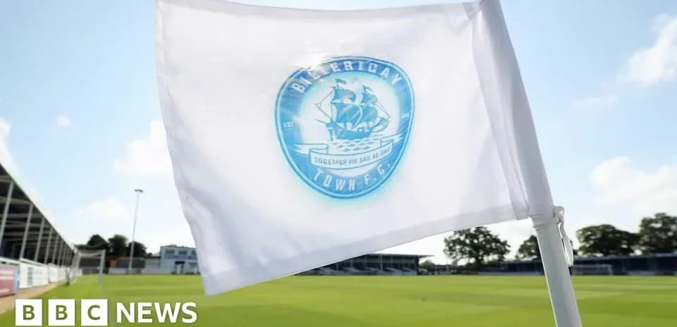 Drapeau de Billericay Town F.C. sur le terrain