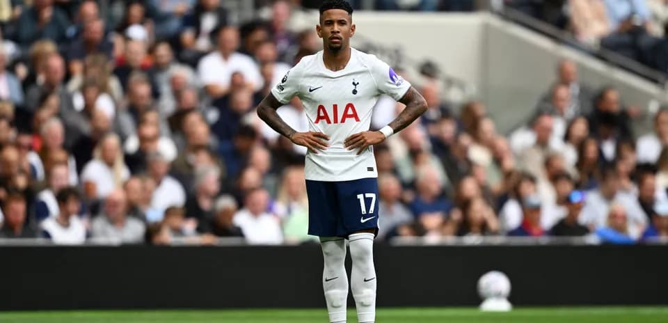 Joueur de Tottenham sur le terrain pendant le match