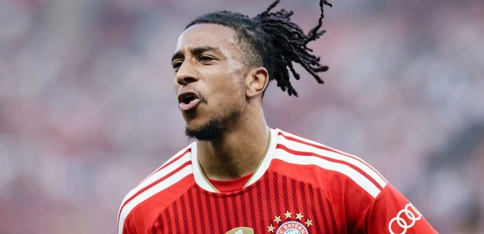 Joueur de Bayern Munich célébrant un but