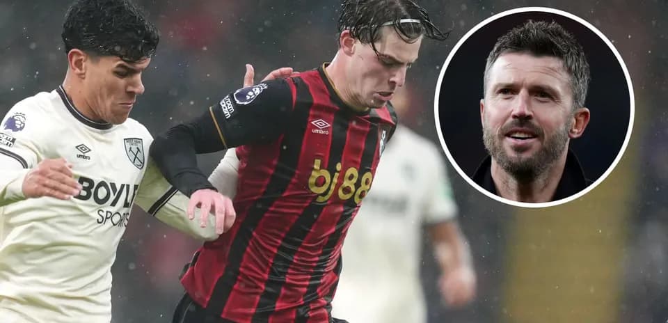 Deux joueurs en action lors d'un match de football