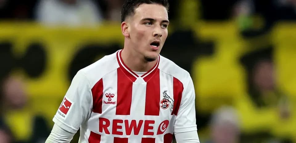 Joueur de Cologne en action sur le terrain