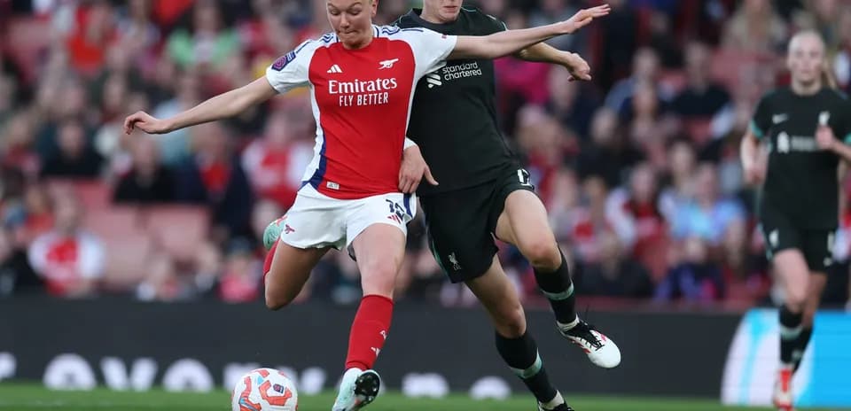 Joueuses d'Arsenal et Liverpool en compétition