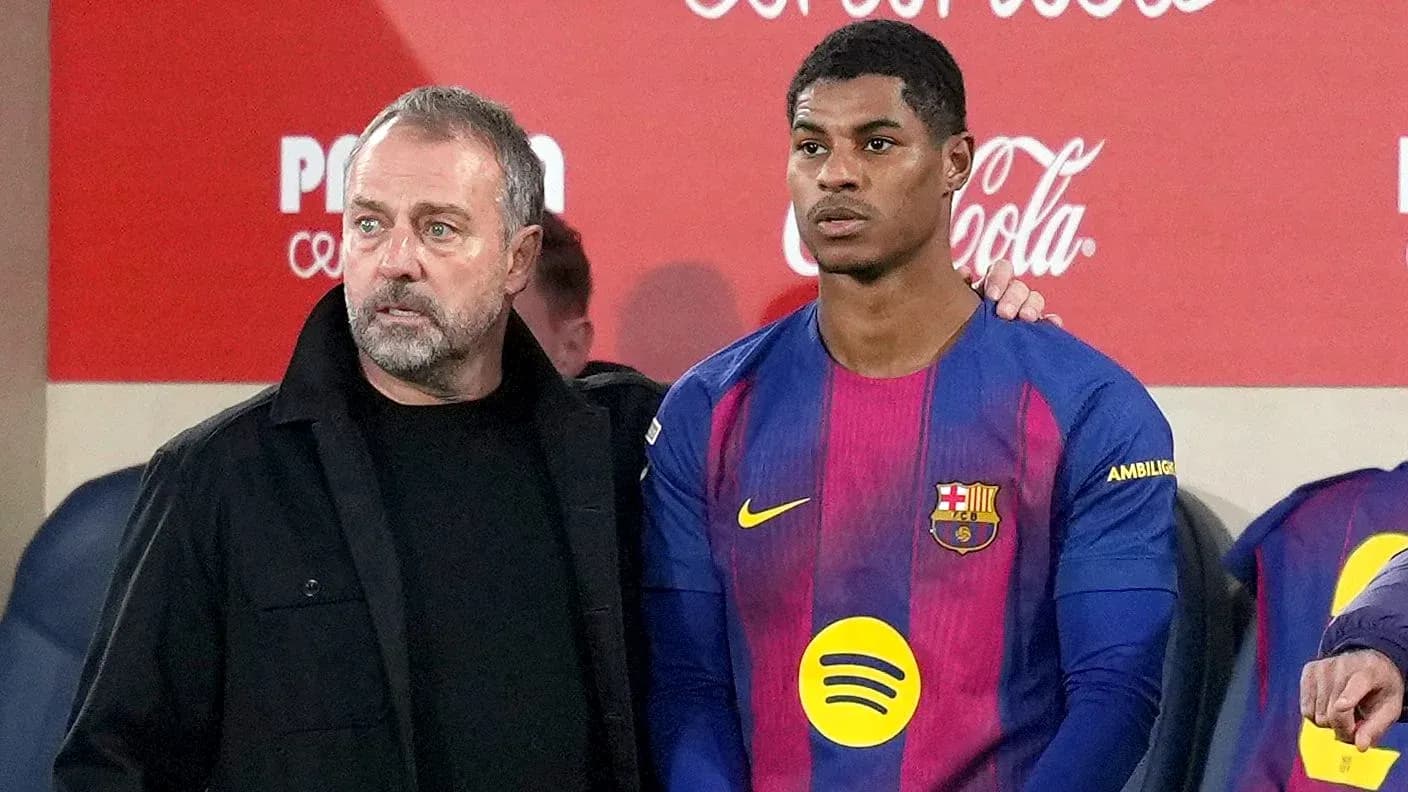 Entraîneur et joueur du FC Barcelone sur le banc