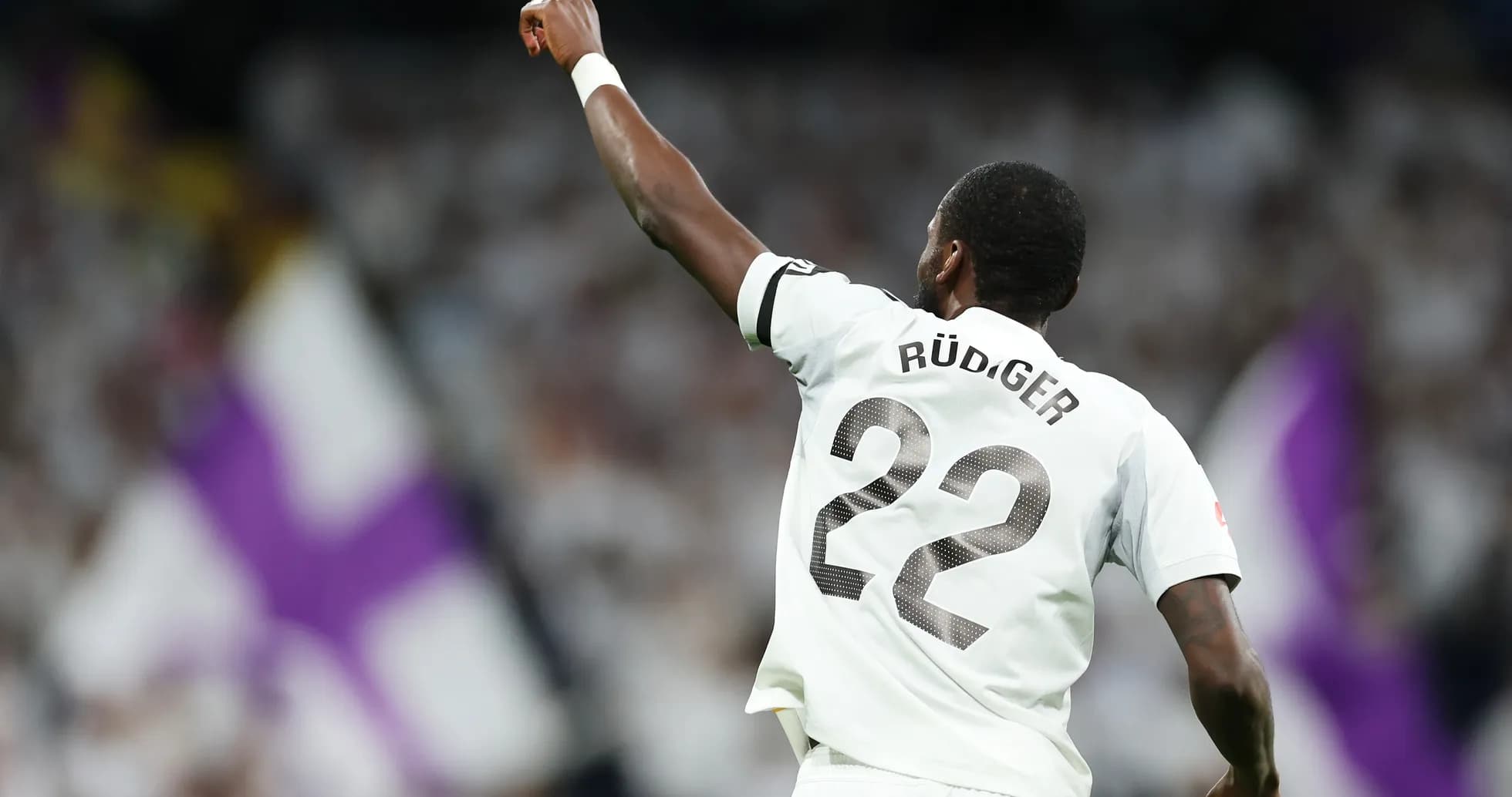 Rüdiger célébrant un but lors du match