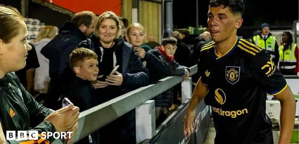 Joueur quittant le terrain après le match
