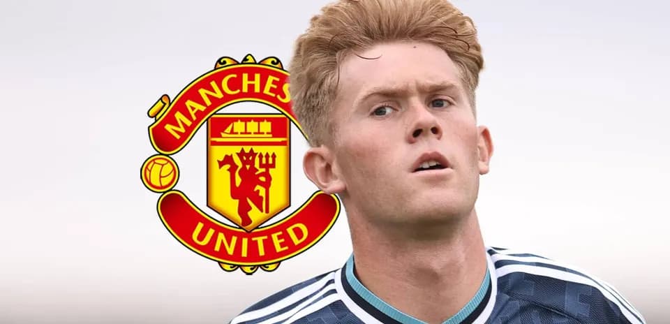 Joueur de Manchester United en tenue d'entraînement