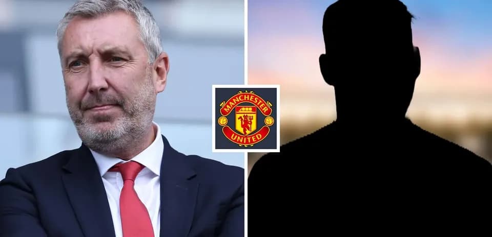 Entraîneur de Manchester United avec silhouette floue