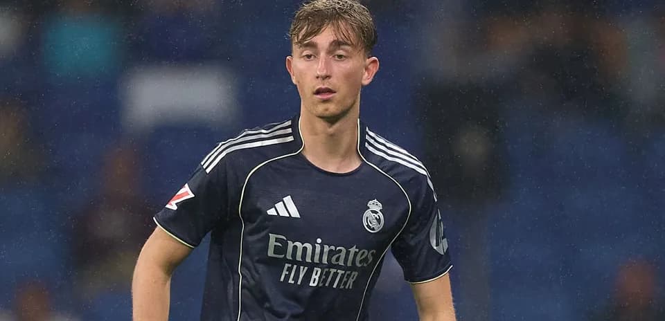 Joueur du Real Madrid en action sur le terrain