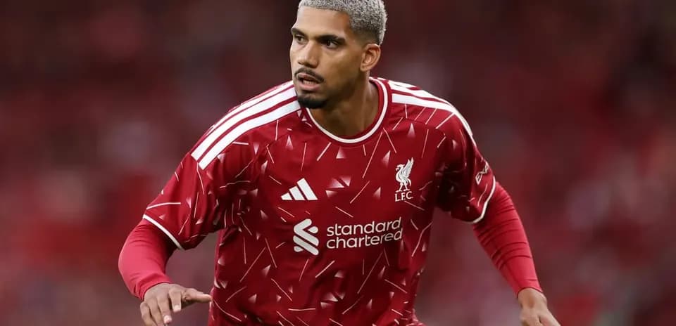Joueur de Liverpool en action sur le terrain